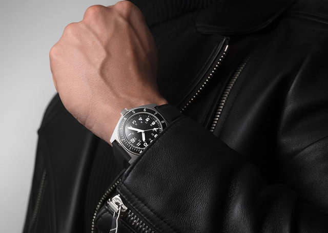 Benrus – Type 2 Mil Spec, Einsatzzeitmesser mit Automatikkaliber