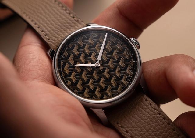 Louis Erard x Wire Art – Fil d’Or, Edelstahluhr mit Automatikkaliber