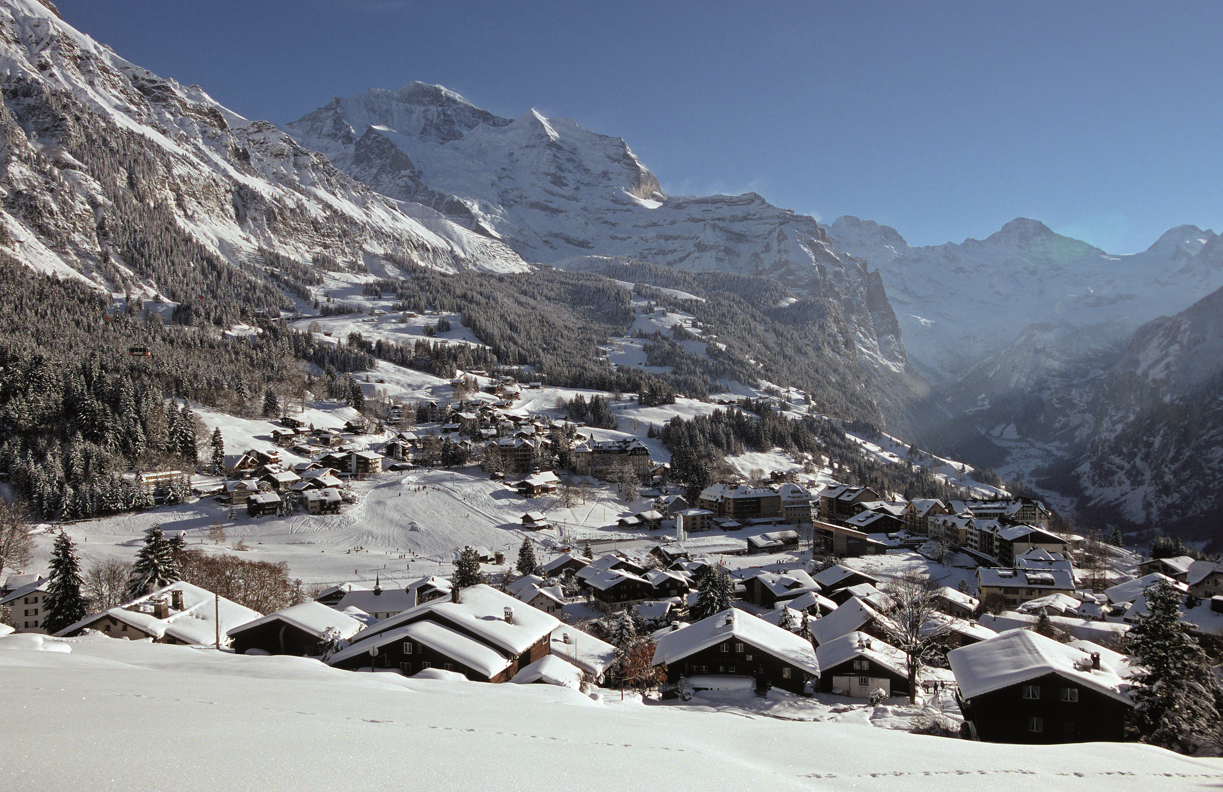 Auf_Wengen Dorf 1.png Auf_Wengen Dorf 1.png