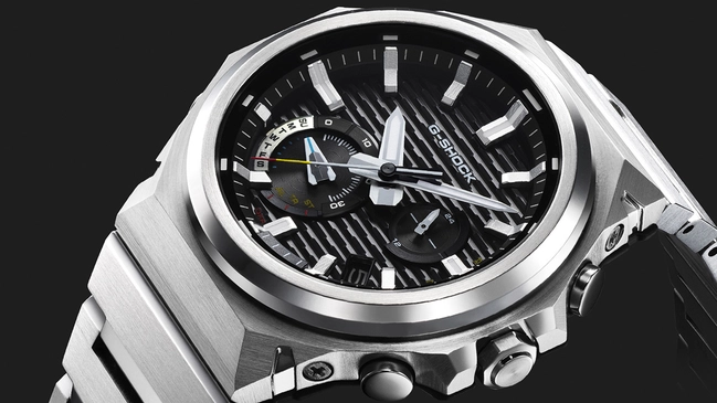 GST-B1000D in Schwarz