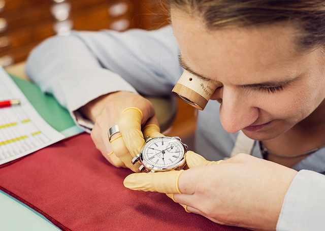 Lang & Heyne, Uhrmacher