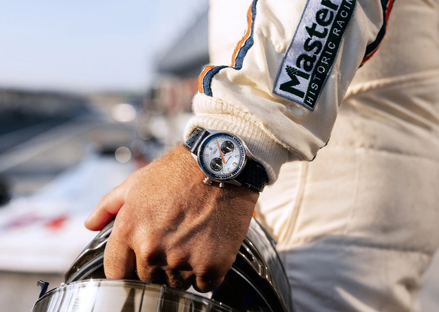 Depancel, Automatikchronograph für Motorsportbegeisterte
