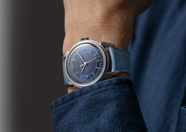 Furlan Marri – Cornes de Vache Blue Sector, Automatikuhr mit Retro-Charme und Automatikkaliber