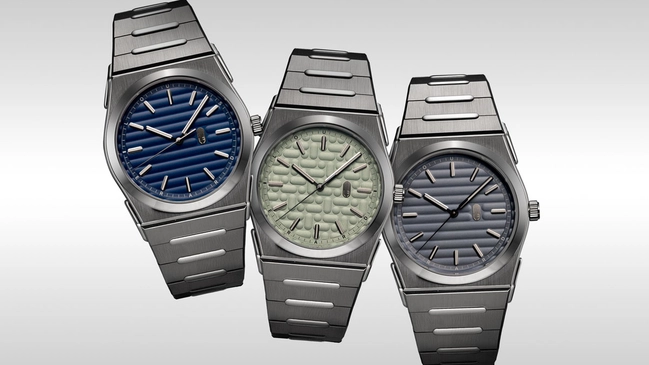 Louis Erard: 2340, alle drei Modelle