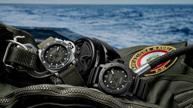 Panerai Submersible Marina Militare PAM01697 und PAM01698 auf Militärboot