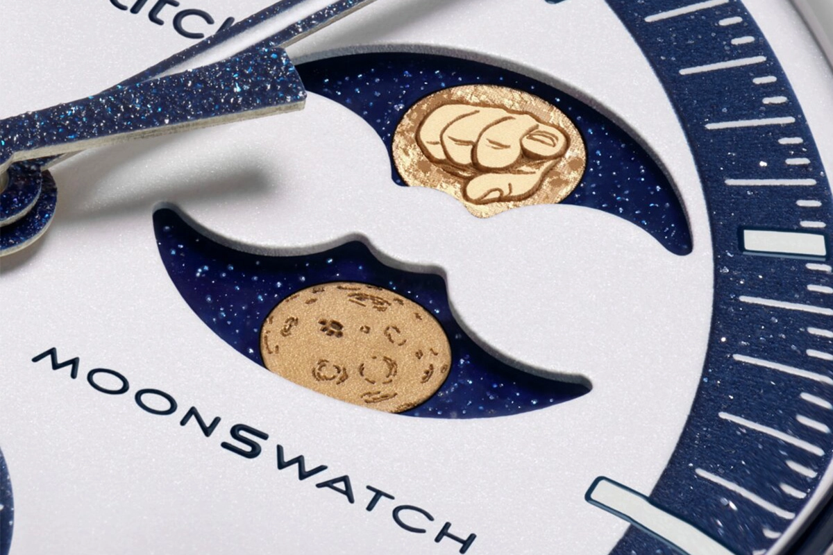 MoonSwatch Mission to Earthphase Moonshine Gold
