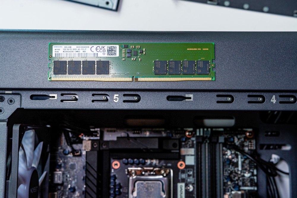 RAM/Arbeitsspeicher: Kerbe dient als Ausrichtungshilfe