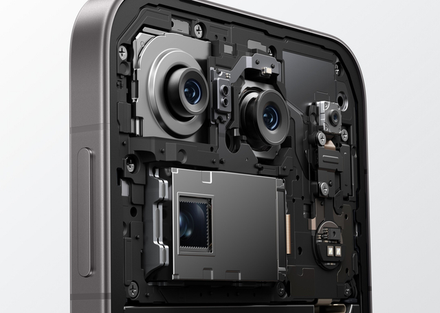 Ein Blick ins Innere des Oppo Find X10 Pro Max