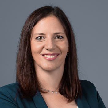 Sabrina_Hiller_web.jpg