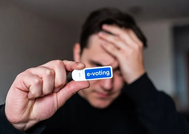 Themenbild USB E-Voting-Stick