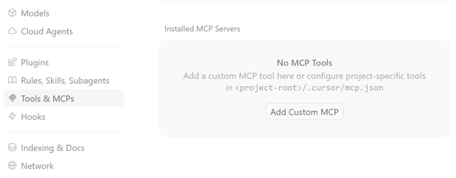 Ein Klick auf „Add Custom MCP“ öffnet die mcp.json-Datei zur Definition des MCP-Servers (Bild 2)
