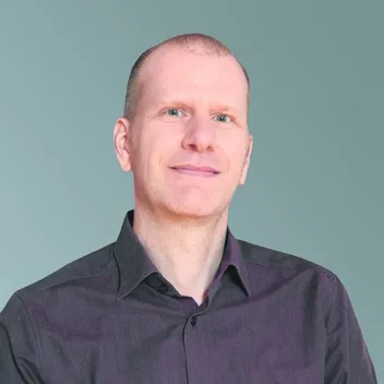 2026_Sascha 2 breit frei[29].jpg