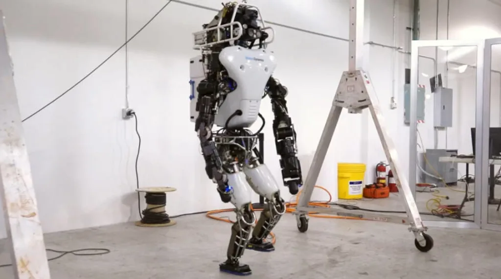 Ein Roboter auf zwei Beinen