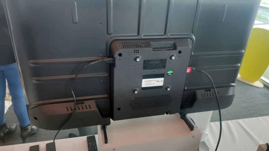 Rückseite des Smart-TVs