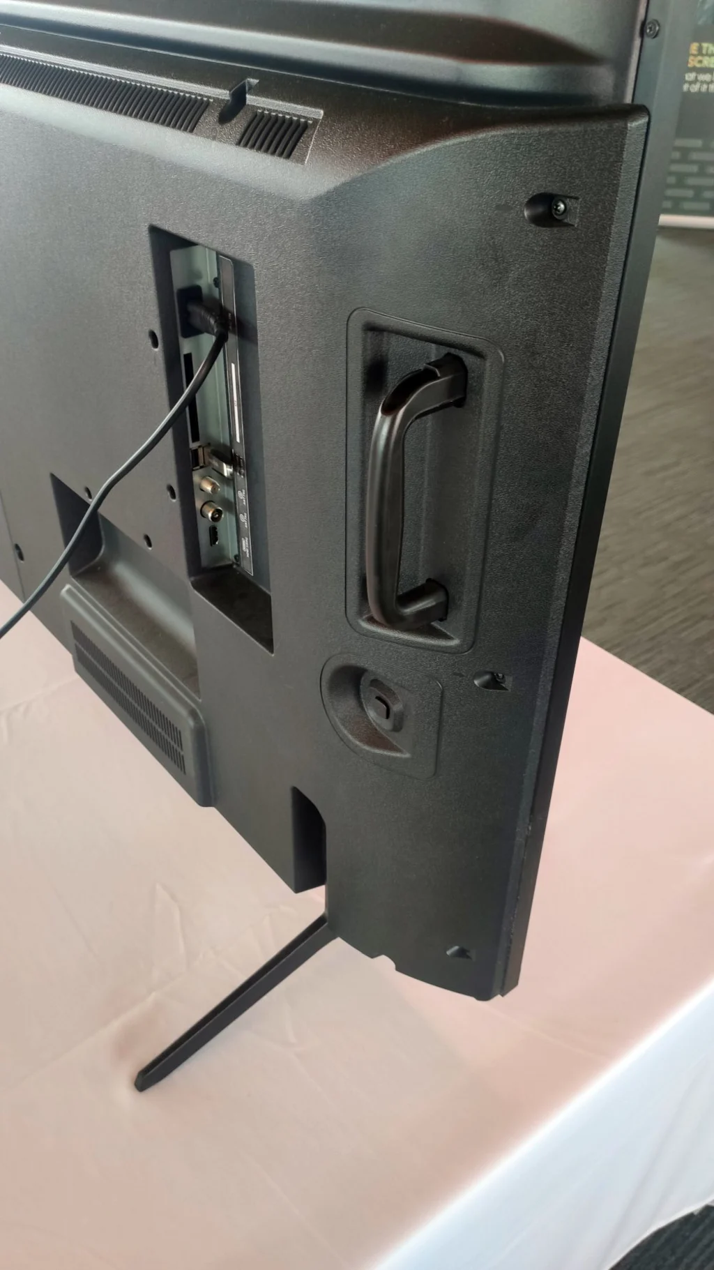 Anschlüsse am Smart-TV