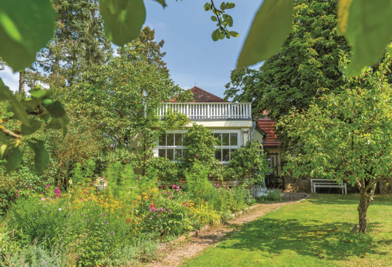 Das Hans Fallada Museum mit dem Garten