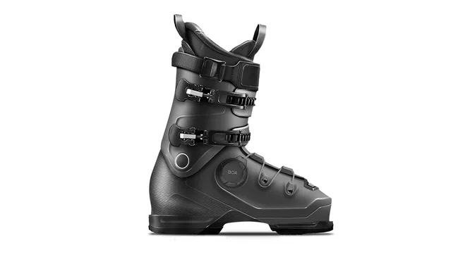 Skischuh mit BOA Fit System.