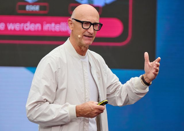 Tim Höttges auf der Digital X