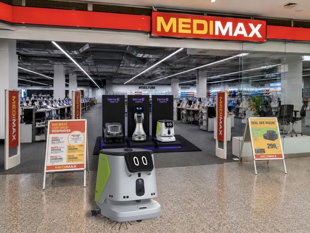 Robotik bei Medimax