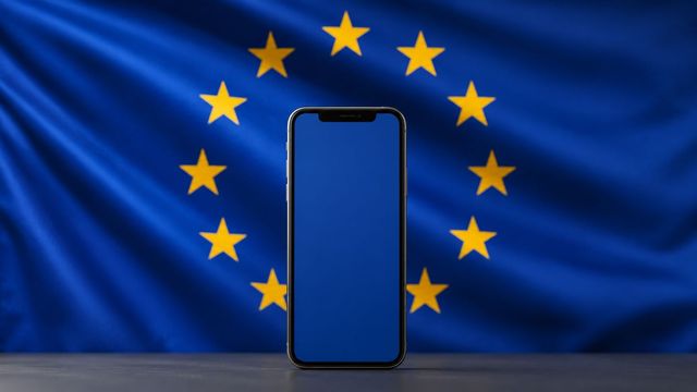 Smartphone vor Europaflagge