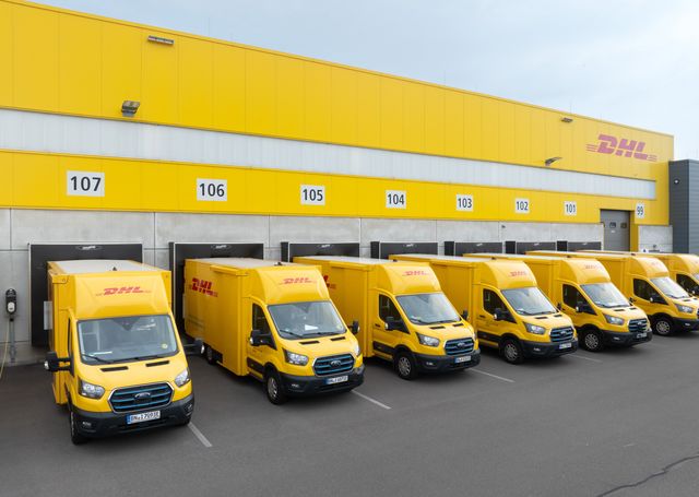 DHL-Fahrzeuge