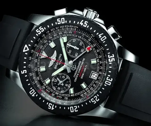Breitling Skyracer Raven