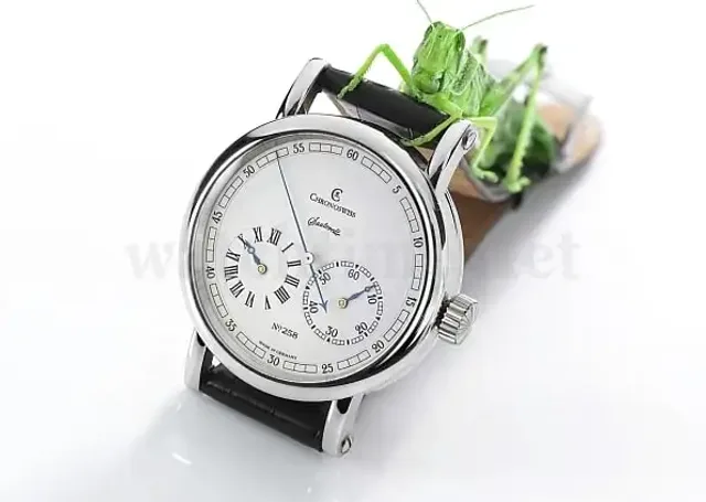 chronoswiss-sauterelle-regulator