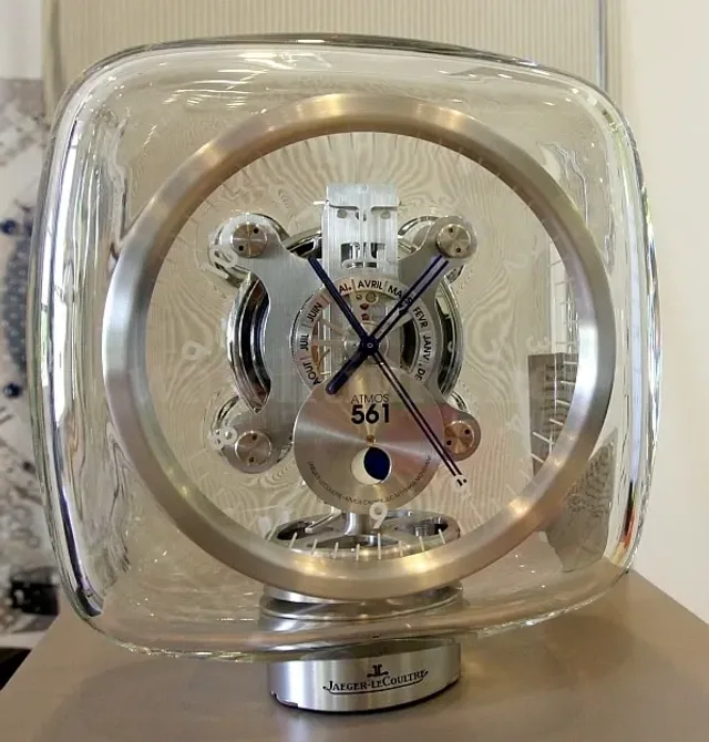 Jaeger-LeCoultre Atmos 561