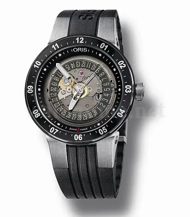oris-williams-f1-skeleton3