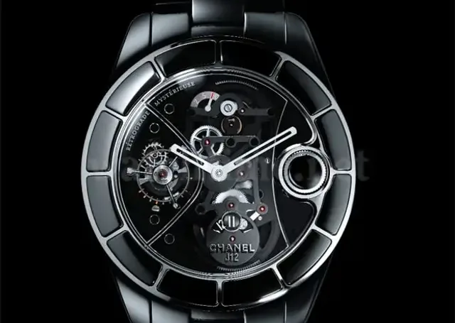 J12 Rétrograde Mystérieuse