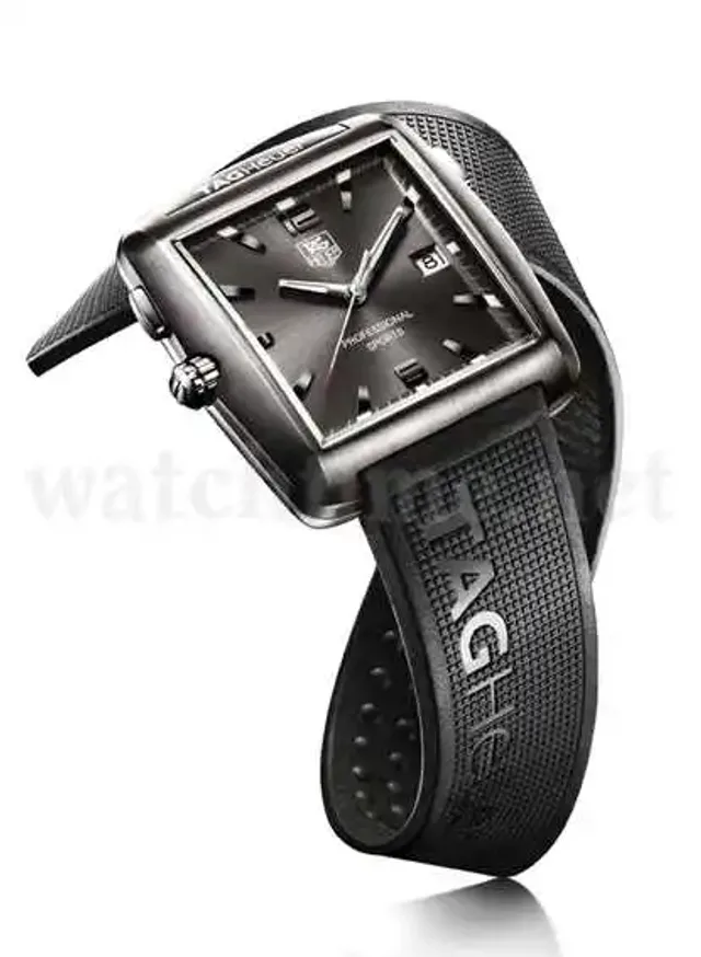 Professional Sports Watch von TAG Heuer