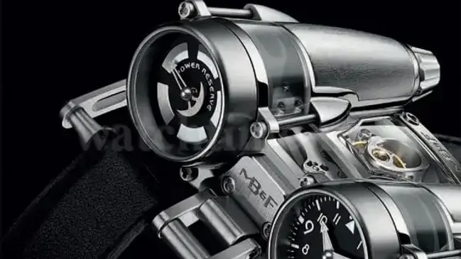 Horological Machine No.4 Thunderbolt von MB&F