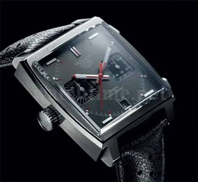 tag-heuer-monaco-vintage-chronograph