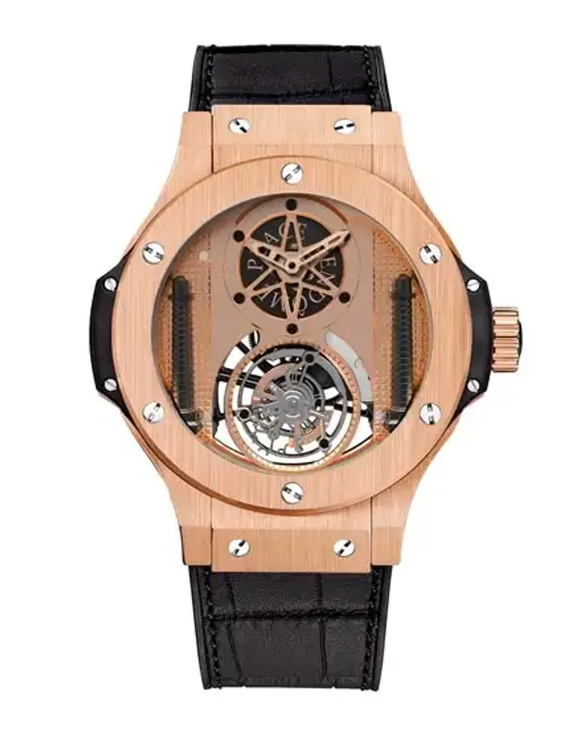 Die zwei Säulen auf dem Zifferblatt des Tourbillon Vendôme stehen für zwei Jahrhunderte Triumphsäule