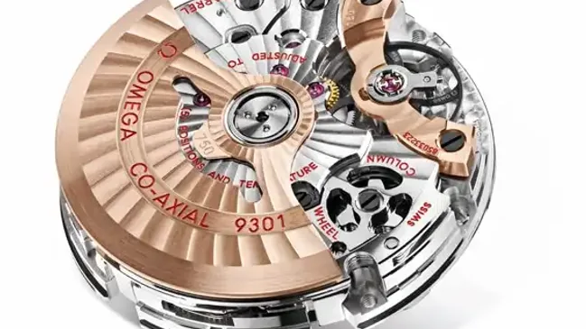 Das Kaliber 9301 - eine Variante des Kalibers 9300 für Goldmodelle