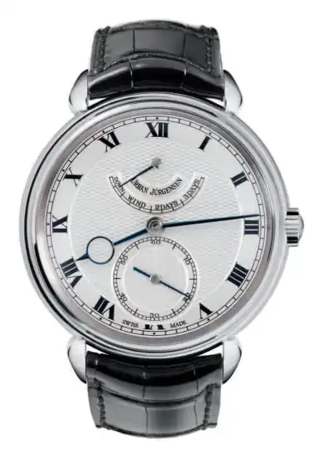 Über der kleinen Sekunde zeigt der Chronometer P8 die verbleibende Gangreserve