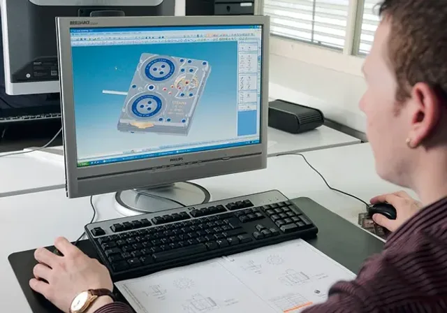 Computer-Konstruktion-Eterna-Kaliber3510