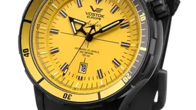 Leuchtend gelb: die Anchar von Vostok Europe