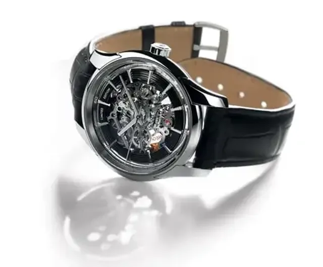 Maximalen Durchblick gewährt die De Ville Hour Vision Skeleton von Omega