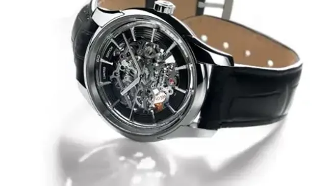 Maximalen Durchblick gewährt die De Ville Hour Vision Skeleton von Omega