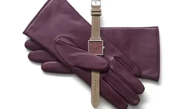 Uhernmodell Tetra+ Mäusedorn mit passenden Handschuhen