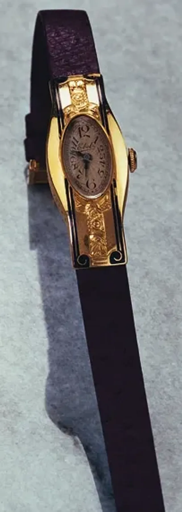 Uhrenmodell_Damenschmuckuhr_20erJahre_Ebel