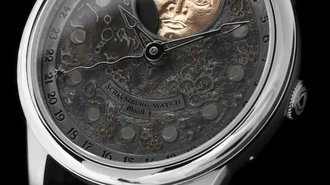 Mit handgravierter Mondlandschaft: die Moon Landscape von Schaumburg Watch