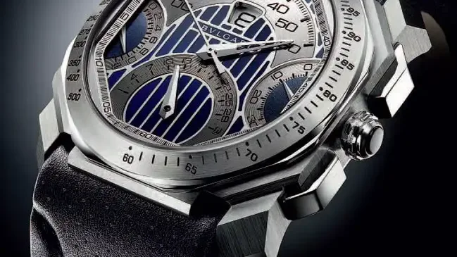 Uhr im Maserati-Design: die neue Octo Maserati von Bulgari