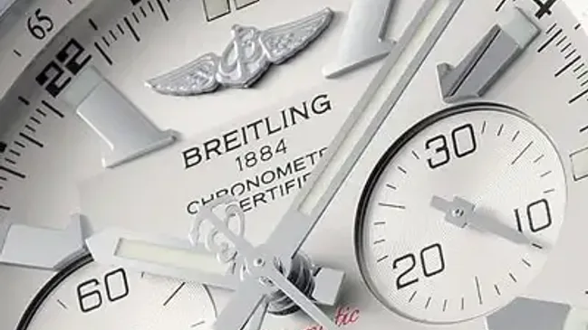 aeroplane on a cloudy day