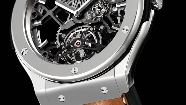 Hublot fertigt die Uhr zum Ferrari: Classic Fusion Skeleton Tourbillon 250 GTO 50th Anniversary