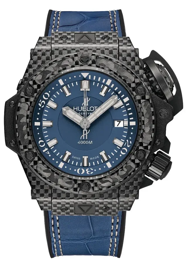 Die Oceanographic 4000 Carbon Denim von Hublot hält bis 4.000 Meter wasserdicht
