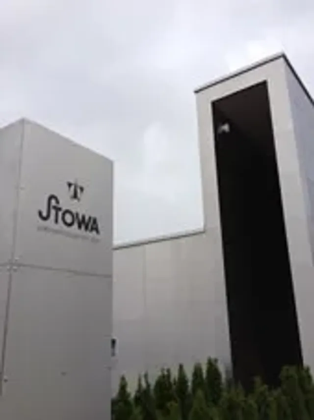 Stowa gebaeude aussen_klein