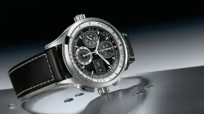 Hamilton_Khaki X-Patrol_mood