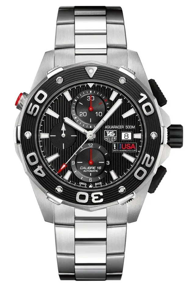 Bis 50 Bar druckfest: der TAG Heuer Aquaracer 500M Calibre 16 Chronograph Team USA